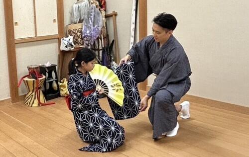 踊りながら細かく修正していきます。